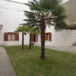 Appartement With Private Garden And Barbeque - Beahost Bibione