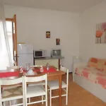 Appartement With Private Garden And Barbeque - Beahost Bibione