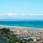 With Private Garden And Barbeque - Beahost Appartement Bibione