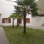 Appartement With Private Garden And Barbeque - Beahost Bibione