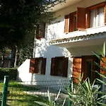With Private Garden And Barbeque - Beahost Appartement Bibione